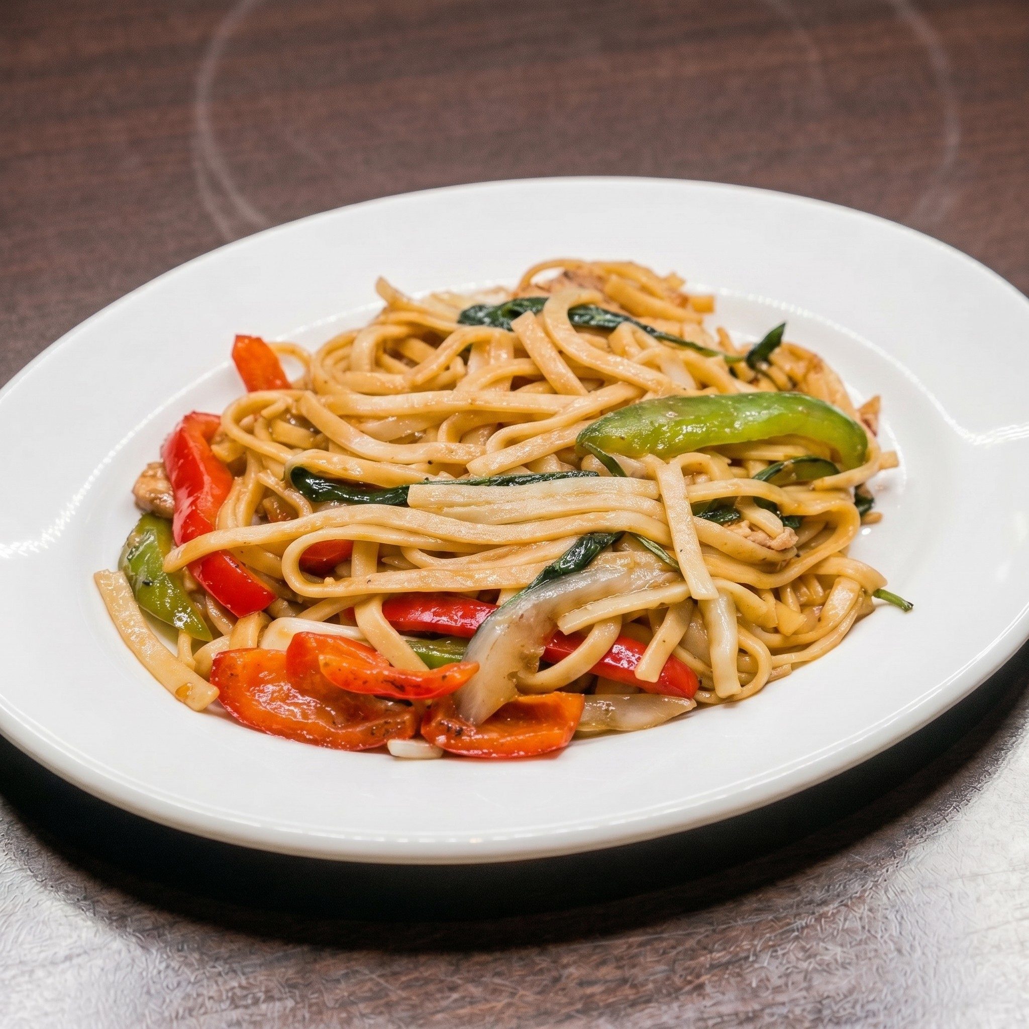 N.6 Kra Pow Lo Mein Noodles.